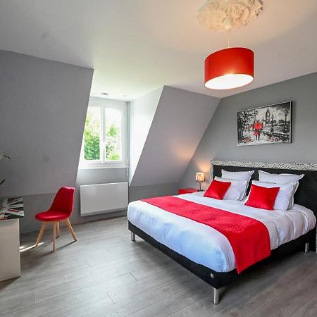 La Fontaine Dort Bed & Breakfast Tessy-sur-Vire ภายนอก รูปภาพ